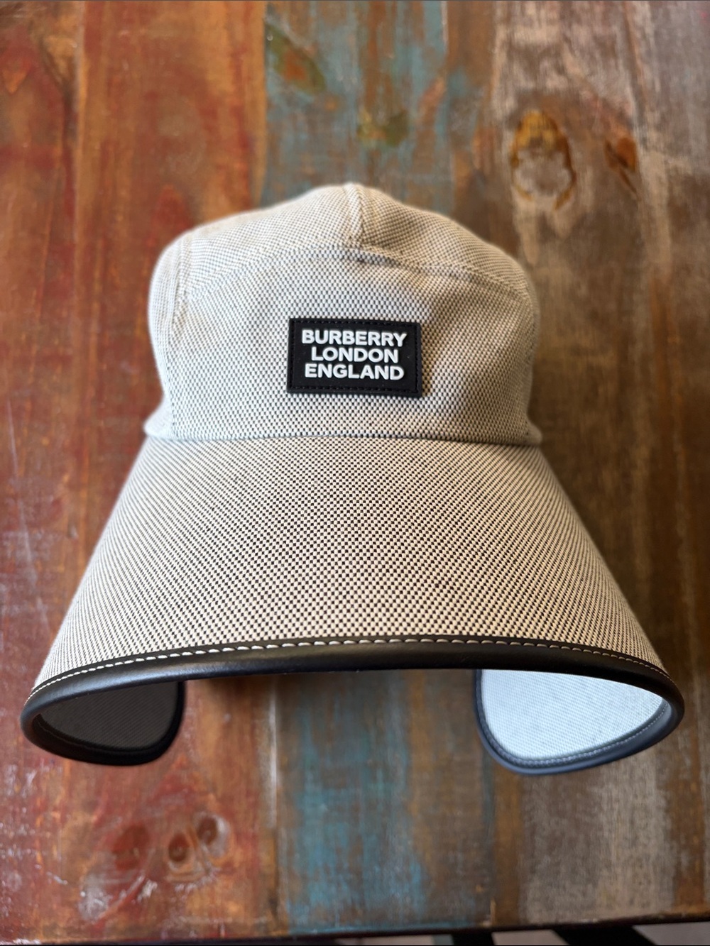 NWT Burberry Canvas Bonnet Hat
